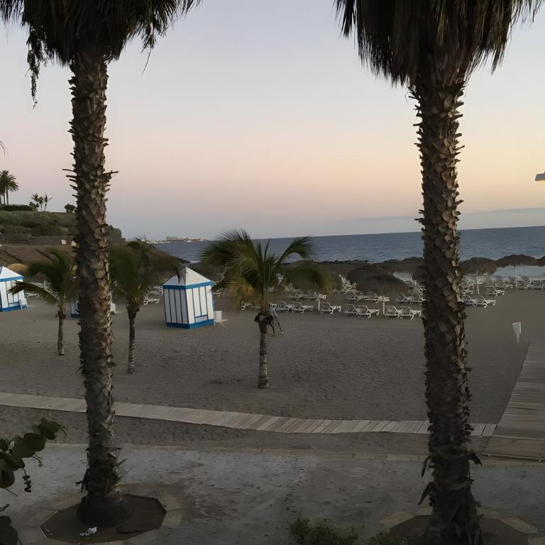 Apartment By The Beach Few Steps - Superior Apartment mit 1 Schlafzimmer und Balkon - 2