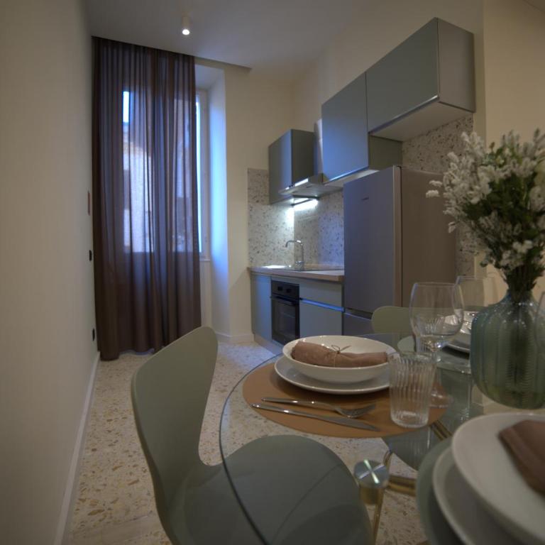 Venetia Charme Apartment-Rome Castro Pretorio - Appartamento con 2 Camere da Letto - 20