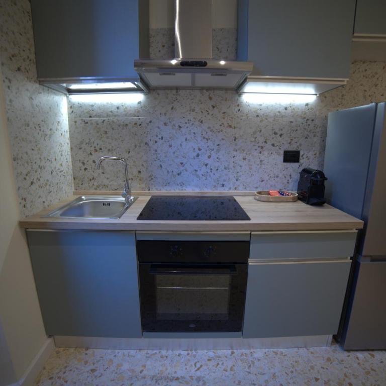 Venetia Charme Apartment-Rome Castro Pretorio - Appartamento con 2 Camere da Letto - 25