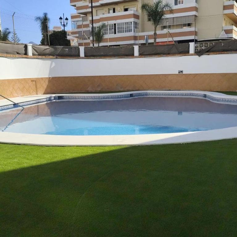 Estudio acogedor y tranquilo en zona estupenda - One-Bedroom Apartment - 2