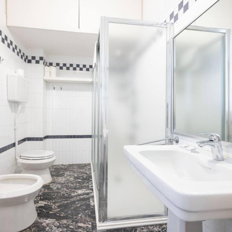 Belle Arti, Bologna by Short Holidays - Three-Bedroom Apartment - 6