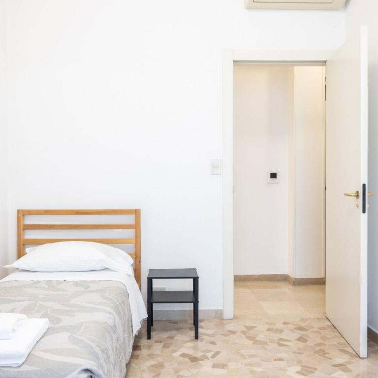 Belle Arti, Bologna by Short Holidays - Three-Bedroom Apartment - 18