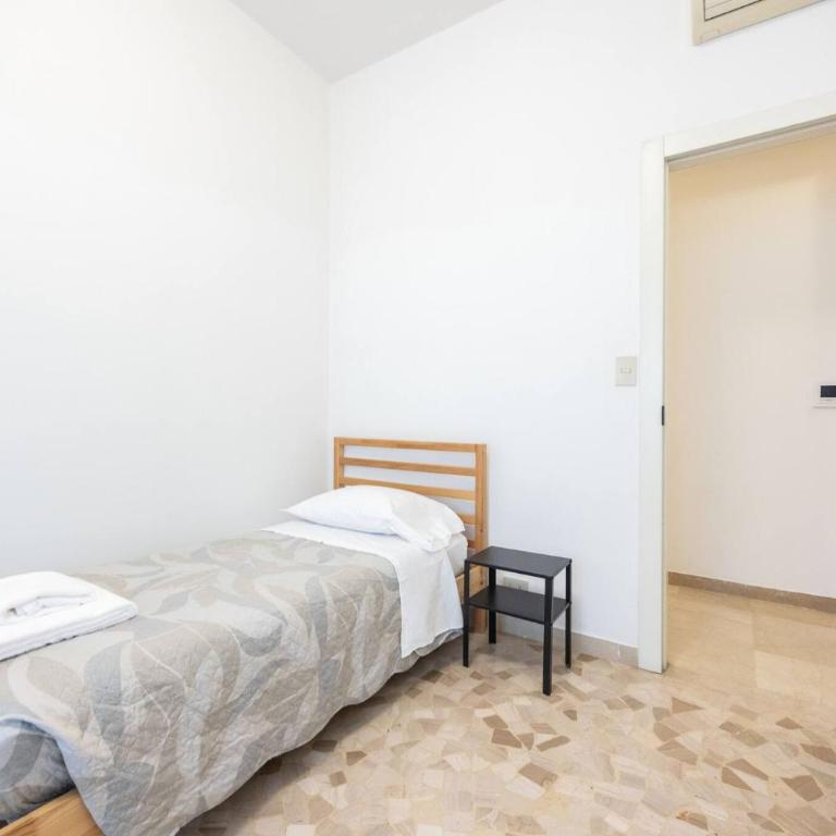 Belle Arti, Bologna by Short Holidays - Three-Bedroom Apartment - 20