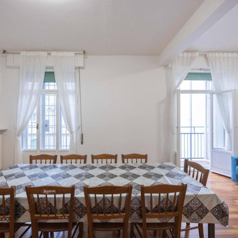 Belle Arti, Bologna by Short Holidays - Three-Bedroom Apartment - 31
