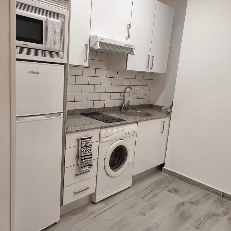 A beautiful loft near the bullring in Ventas - Apartamento de 1 dormitorio - 21