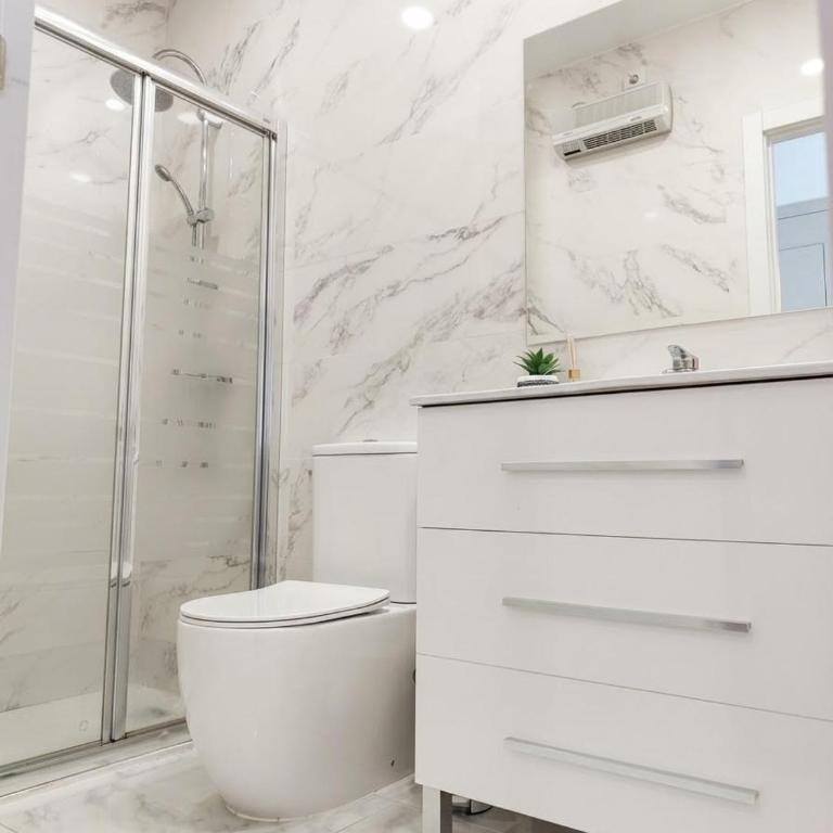 A beautiful loft near the bullring in Ventas - Apartamento de 1 dormitorio - 25
