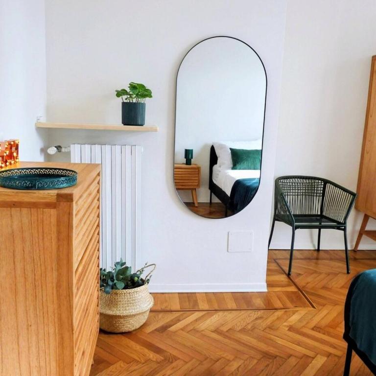 Casa Lo, Bright and Happy Apartment - Two-Bedroom Apartment - 9