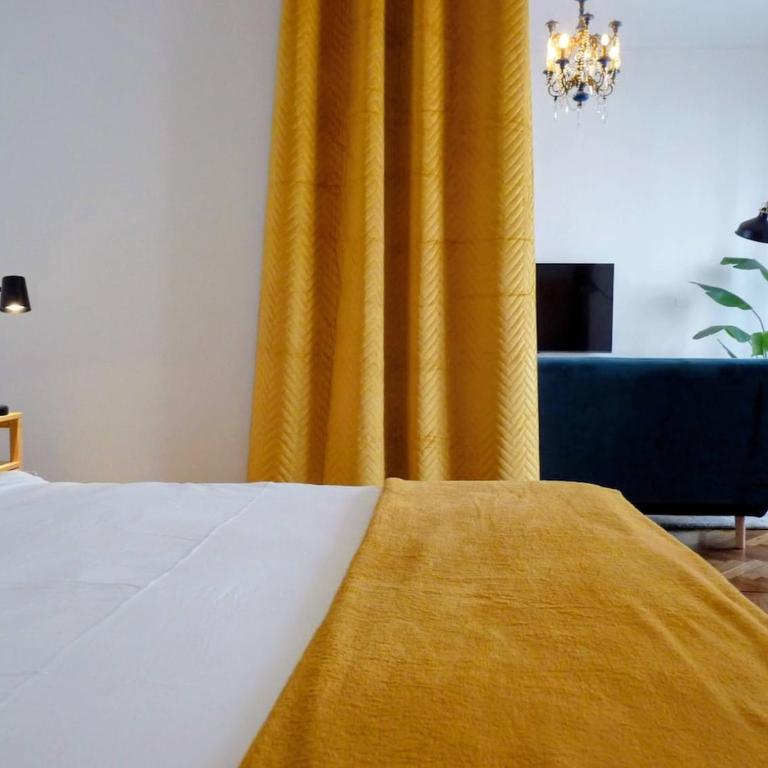 Casa Lo, Bright and Happy Apartment - Two-Bedroom Apartment - 17