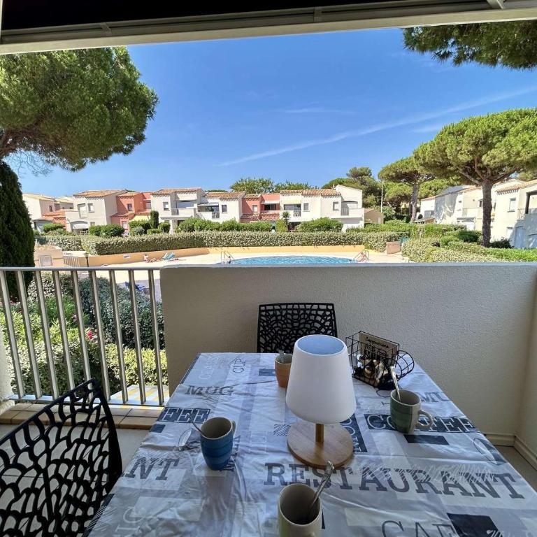 Appt 3 pièces - jusqu'à 6 personnes- Le Cap D'Agde CT210-136 - Two-Bedroom Apartment with Terrace - 3