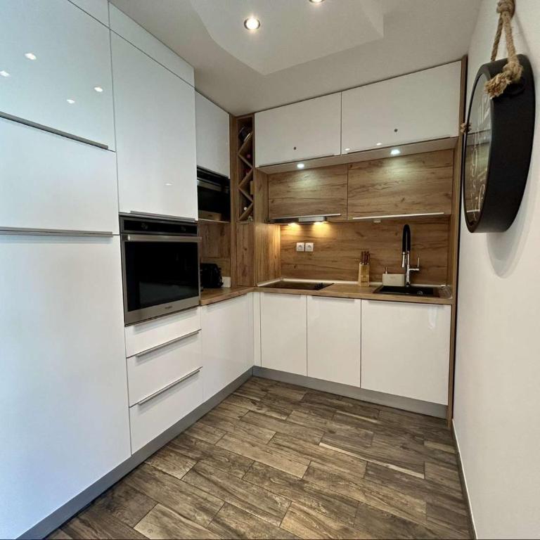 Appt 3 pièces - jusqu'à 6 personnes- Le Cap D'Agde CT210-136 - Two-Bedroom Apartment with Terrace - 4