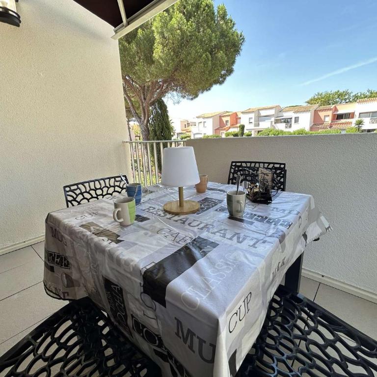 Appt 3 pièces - jusqu'à 6 personnes- Le Cap D'Agde CT210-136 - Two-Bedroom Apartment with Terrace - 9