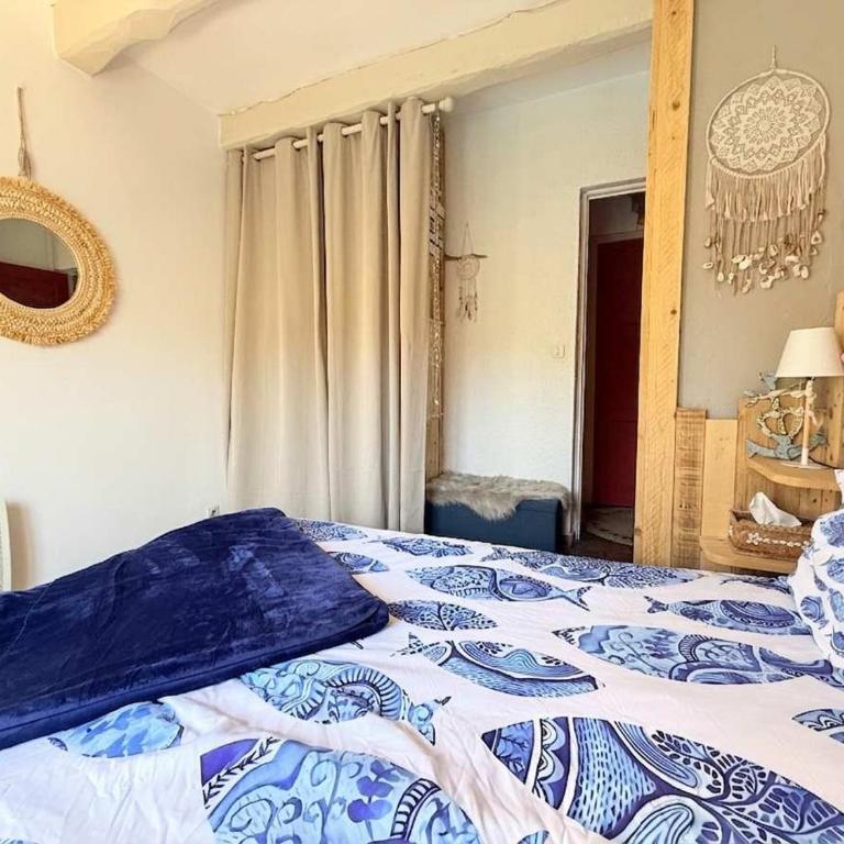 Charming Village House with Swimming pool Saint-Aygulf - Apartment - 28
