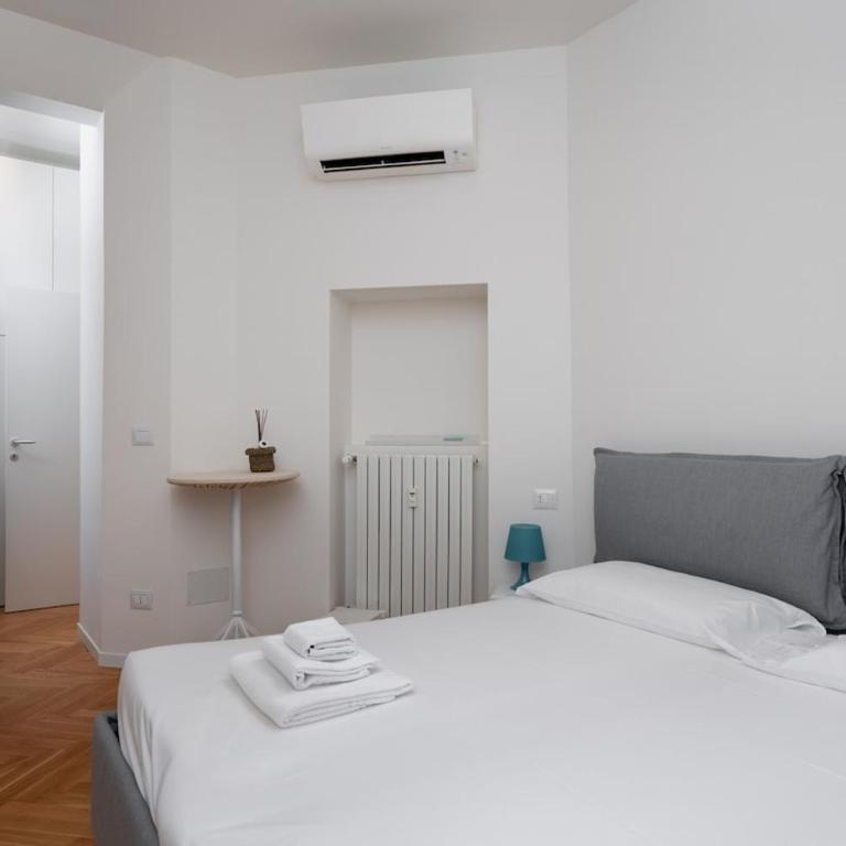 A 150m Due Torri, Loft Elegante in Centro Storico - Appartamento con 2 Camere da Letto - 12