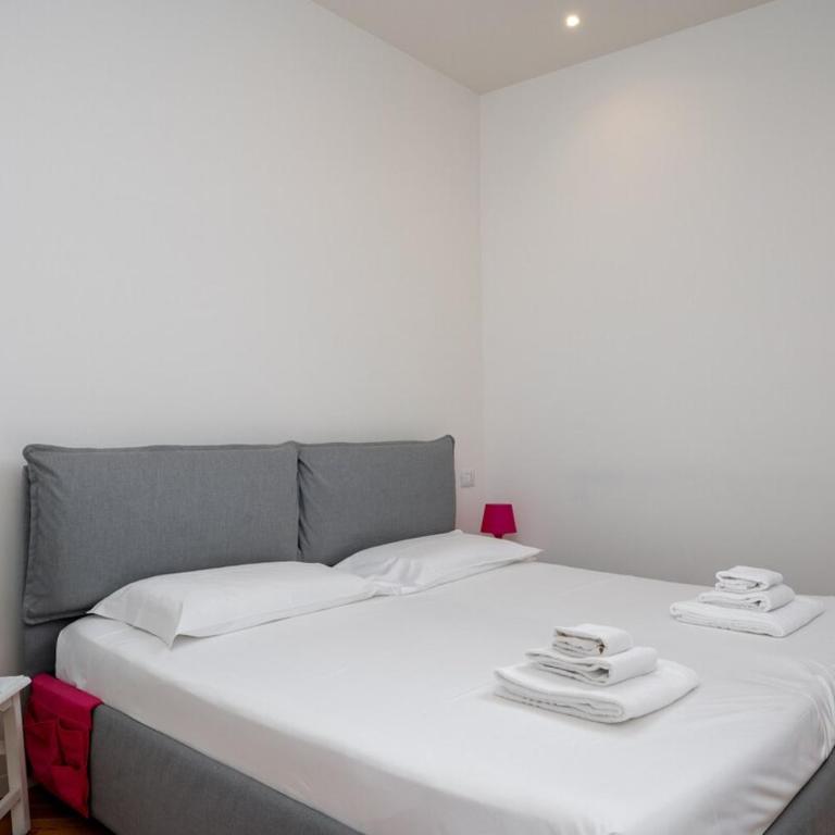 A 150m Due Torri, Loft Elegante in Centro Storico - Appartamento con 2 Camere da Letto - 13