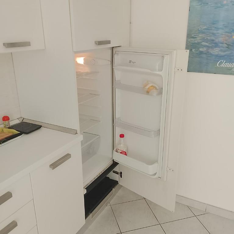 Bilocale a due passi del mare - Appartamento con 2 Camere da Letto - 10