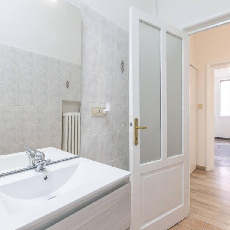 Rita House, Bologna By Short Holidays - Appartamento con 2 Camere da Letto - 15