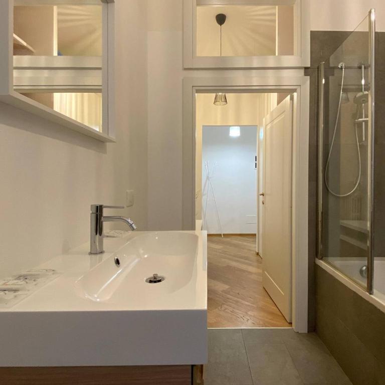 Porta Nova, Bologna by Short Holidays - Appartamento con 1 Camera da Letto - 18