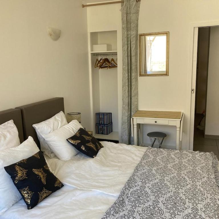 Les CELESTINS 2rooms Air-conditioned Garage Center Quiet WiFi - Apartment mit 1 Schlafzimmer - 5