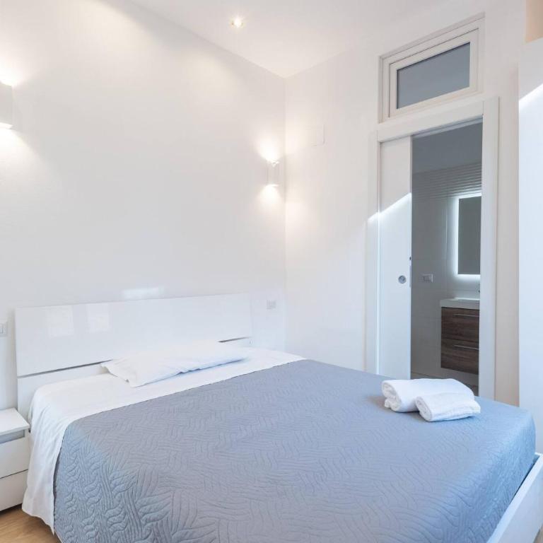 Garisenda, Bologna by Short Holidays - One-Bedroom Apartment - 1