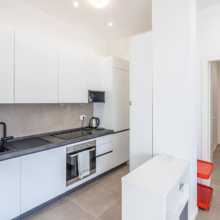 Lame 15, Bologna by Short Holidays - Two-Bedroom Apartment - 2
