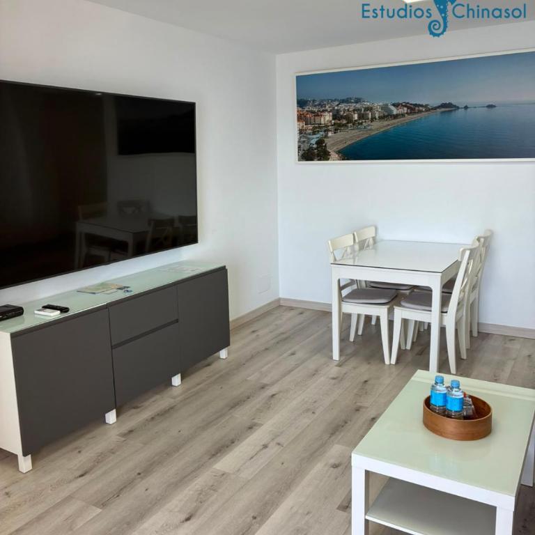 ESTUDIOS ChinaSOL - Superior Apartment - 6