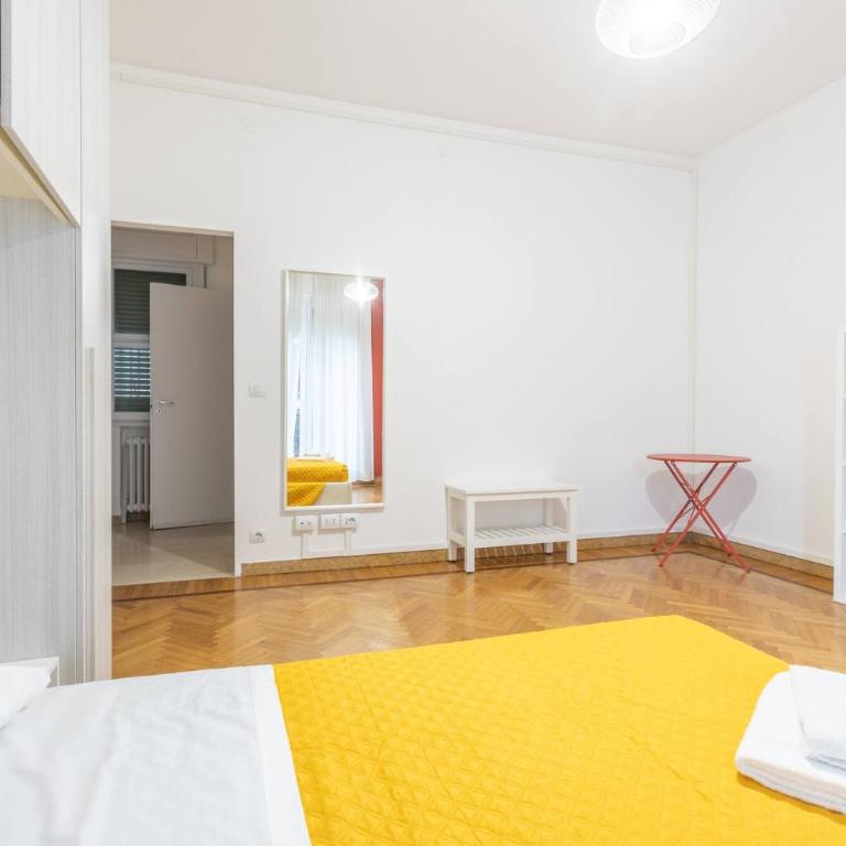 La Finestra sul Centro, Bologna By Short Holidays - Appartamento - 14