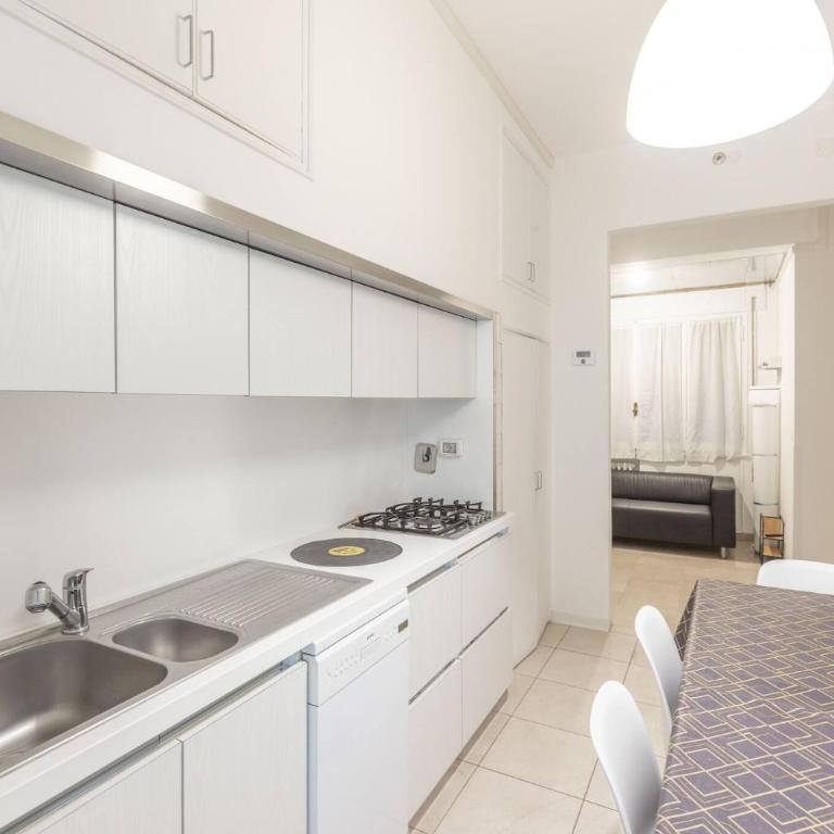 La Finestra sul Centro, Bologna By Short Holidays - Appartamento - 25