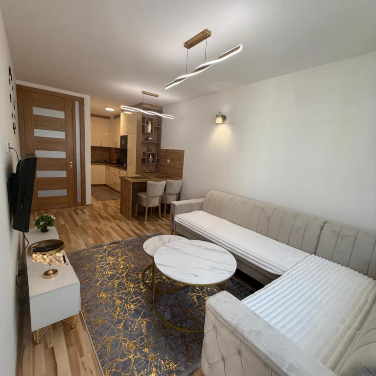 Daky Home 2 near AirPort,tram and City Center - Apartman sa 1 Spavaćom Sobom - 9