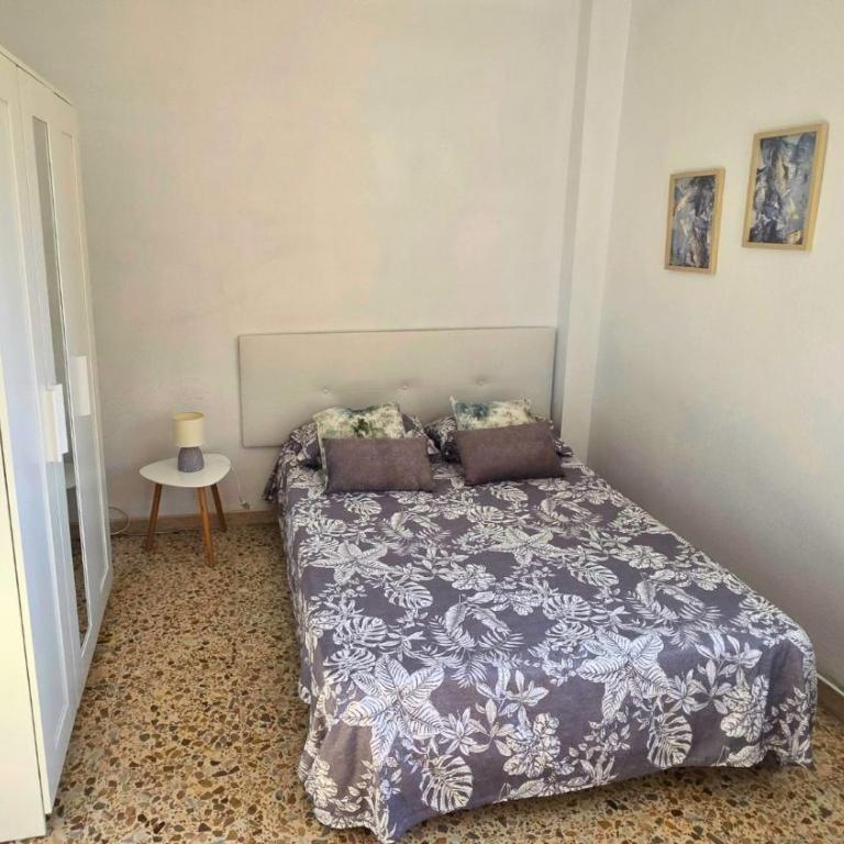 BS Profesor Escobar Manzano nº38, estancia min 5 noches, a 6 minutos andando de la playa - Apartamento - 5