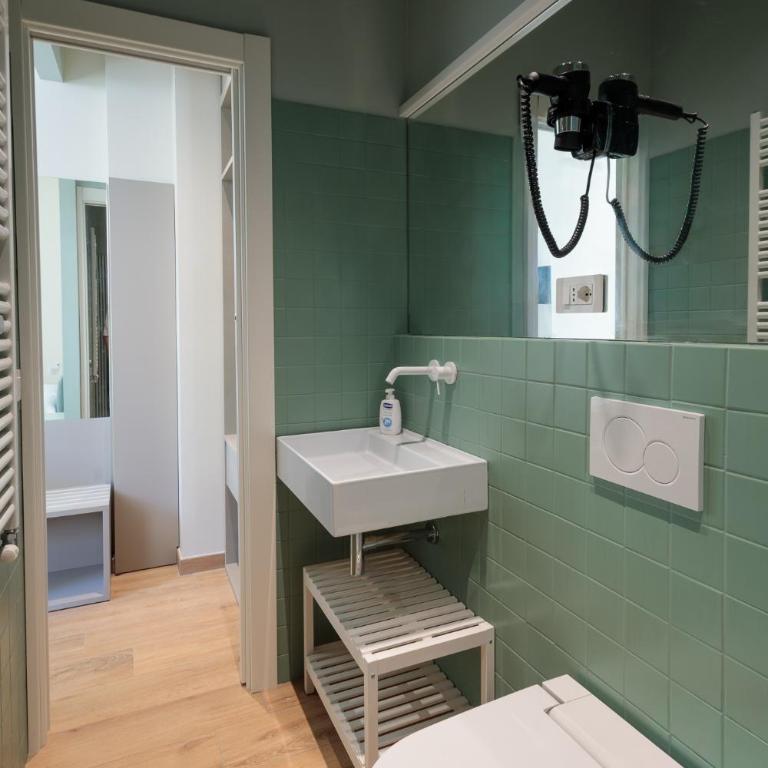 B&B Raggio di Sole - Camera Matrimoniale con Bagno Privato - 8