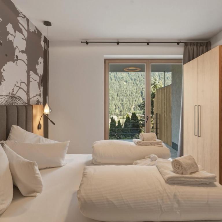 Suites Stubai Wellness & Fitness inklusive Stubai Supercard - Alpine Suite Serles View Terrasse - 10