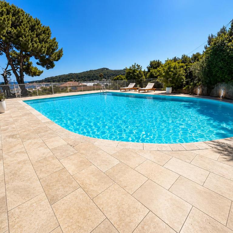 Studio Piscine Clim à 300m de la Plage des Sablettes - Appartement 1 Chambre - 15