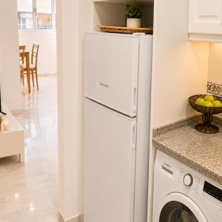 Sea View Flat by the Beach - Apartamento - 36