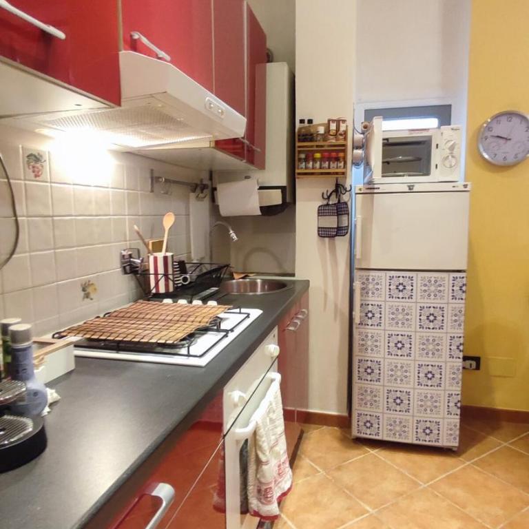 Casa Vitto Cozy Apt, Air Conditioning , Wi-Fi, near Train Station and Airport - Appartamento con 1 Camera da Letto e Balcone - 7