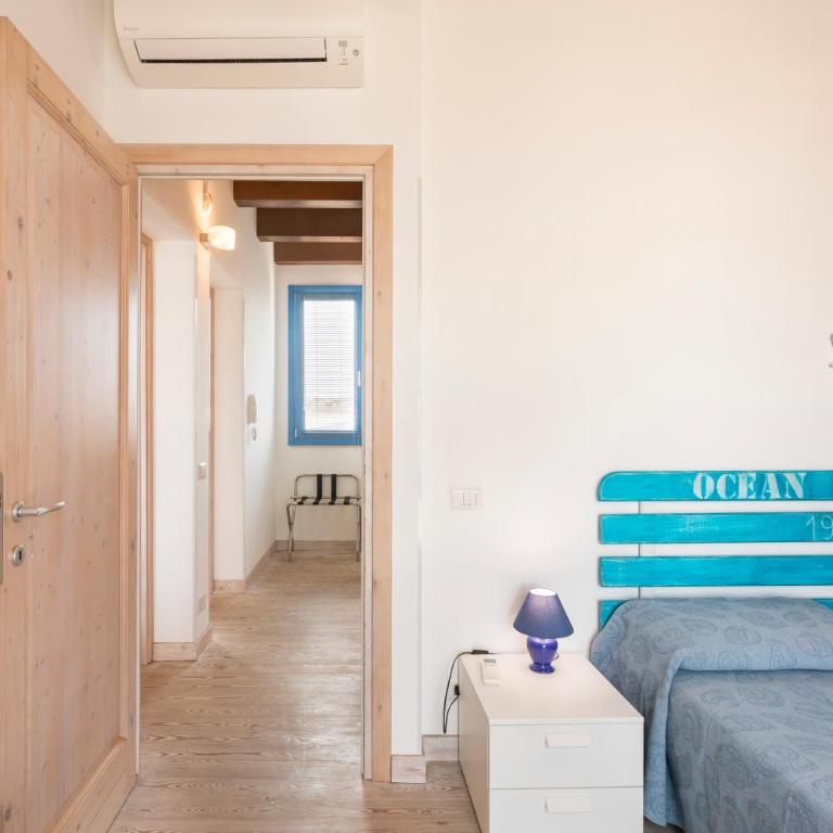 Villa PortoVenere - Three-Bedroom Villa - 9