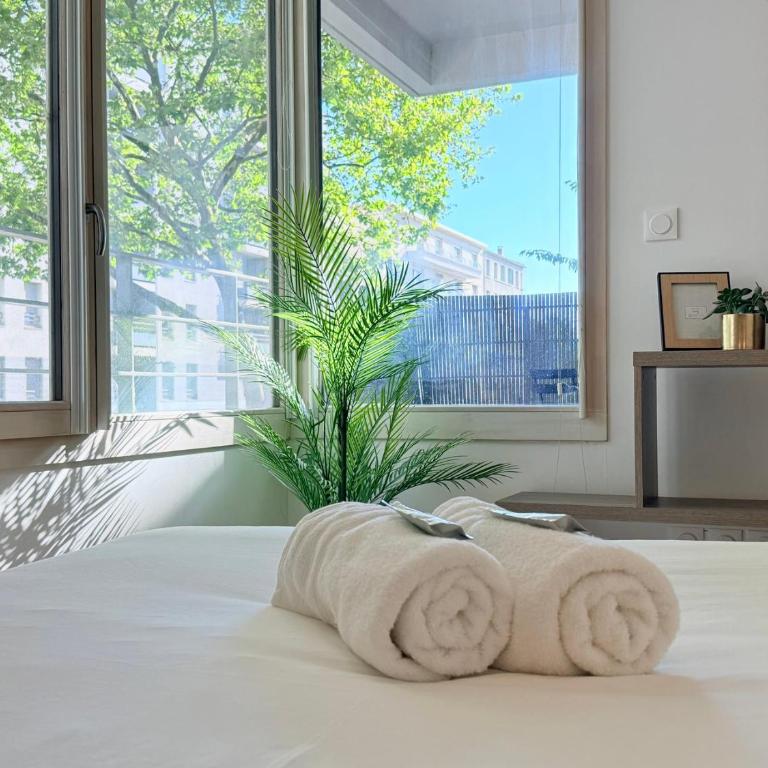 Le Carrare · Terrasse, TV connecté, Ventilateur - Apartment - barrierefrei - 24