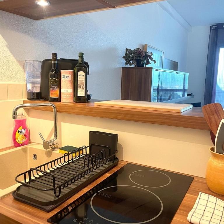 Harbor view - Air conditioning - Parking - Résidence Fidjis - Studio - Vue sur Mer - 9