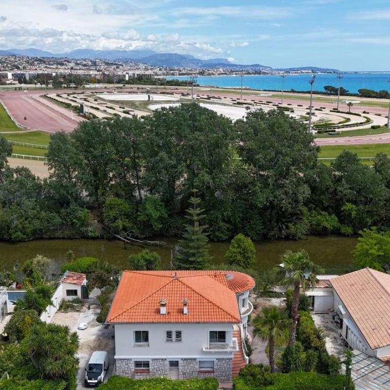 Villa 5 ch. Mer et Rivière entre Nice & Cannes - Villa Deluxe - 37