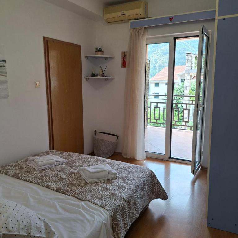 Apartment Sweet Home Vujović - Apartment - 9