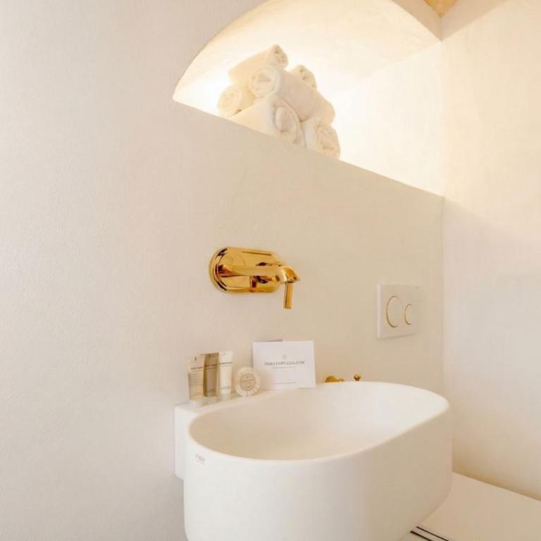 Casa Reale-Romantic Suite with Bath Tub in Old Town - Appartamento con 1 Camera da Letto - 18