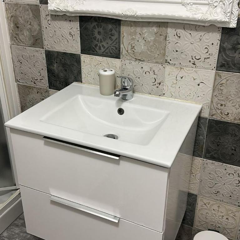 Lilly House - Appartamento con 1 Camera da Letto - 9