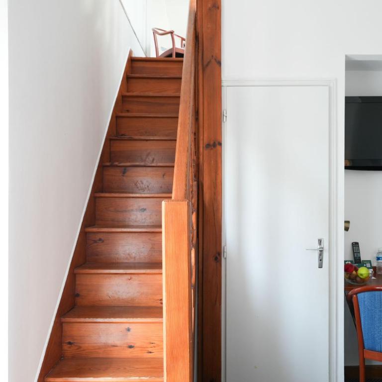 Logis Hotel & Restaurant Bergeret Sport - Chambre Familiale Standard - 5