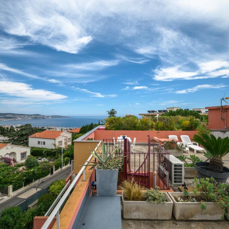 Rooftop Terrace – Sea View, Pool, Parking & A/C - Apartment mit Terrasse - 49