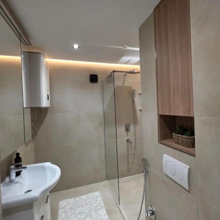 Sarajevo Glow Residence - Free Parking - Apartman sa 2 Spavaće Sobe - 3