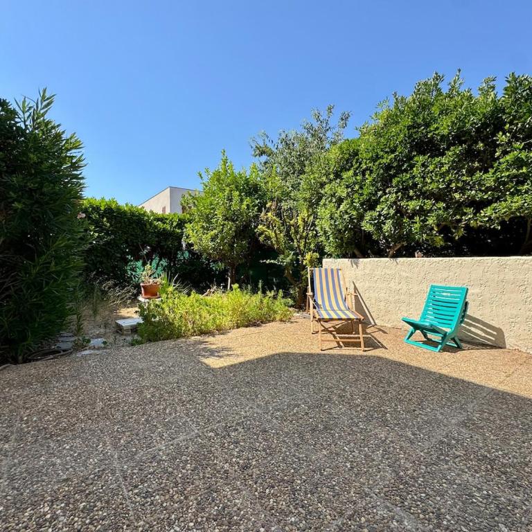 Joli rez de jardin centre-ville de la londe les maures - Apartamento de 1 dormitorio con vistas al jardín - 3