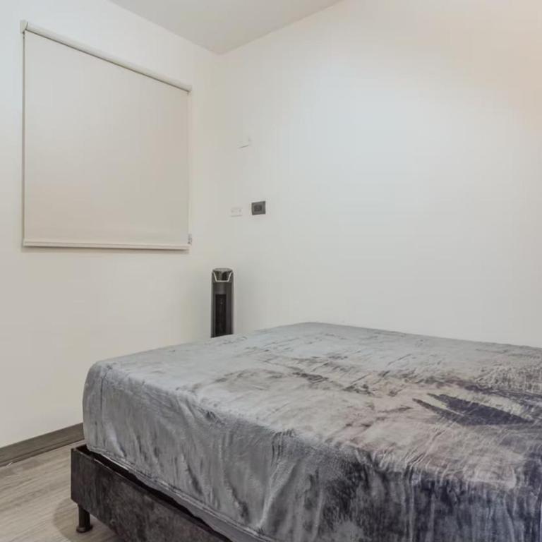 Espectacular duplex con jacuzzi 5 habitaciones, 5 baños Provenza, Medellin - Apartment - 6