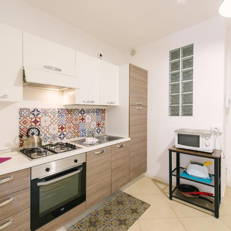 Dimore Verona - Residenza San Zeno Apartments - Appartamento con 1 Camera da Letto - Via Scarsellini n. 19/2 - 7