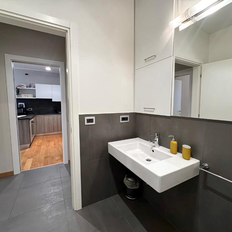 Prestige Arci Apartment Via Roma View Turin Center - One-Bedroom Apartment - 41