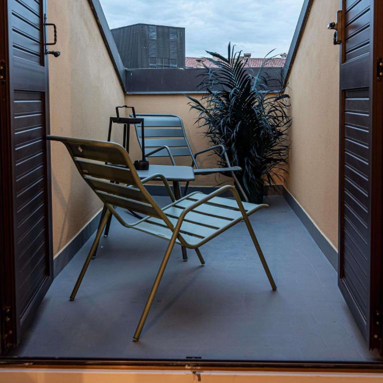 Mercure Bologna Centro - Camera Matrimoniale Deluxe con Balcone - 7