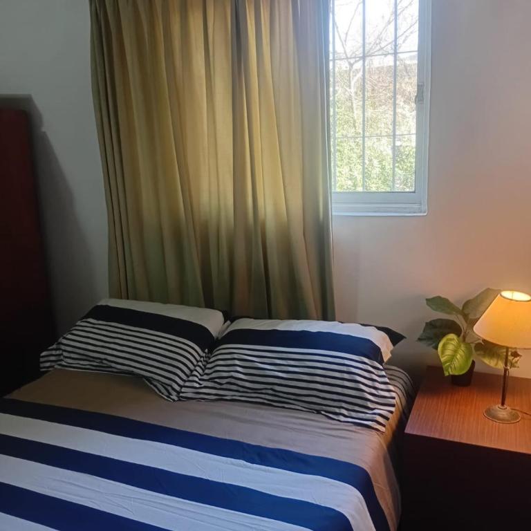 Hermosa Casa con Pileta en las Sierras de Córdoba - Casa con 1 dormitorio - 32